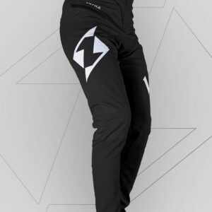 PANTALONES LEAD ULTRA NEGRO BLANCO